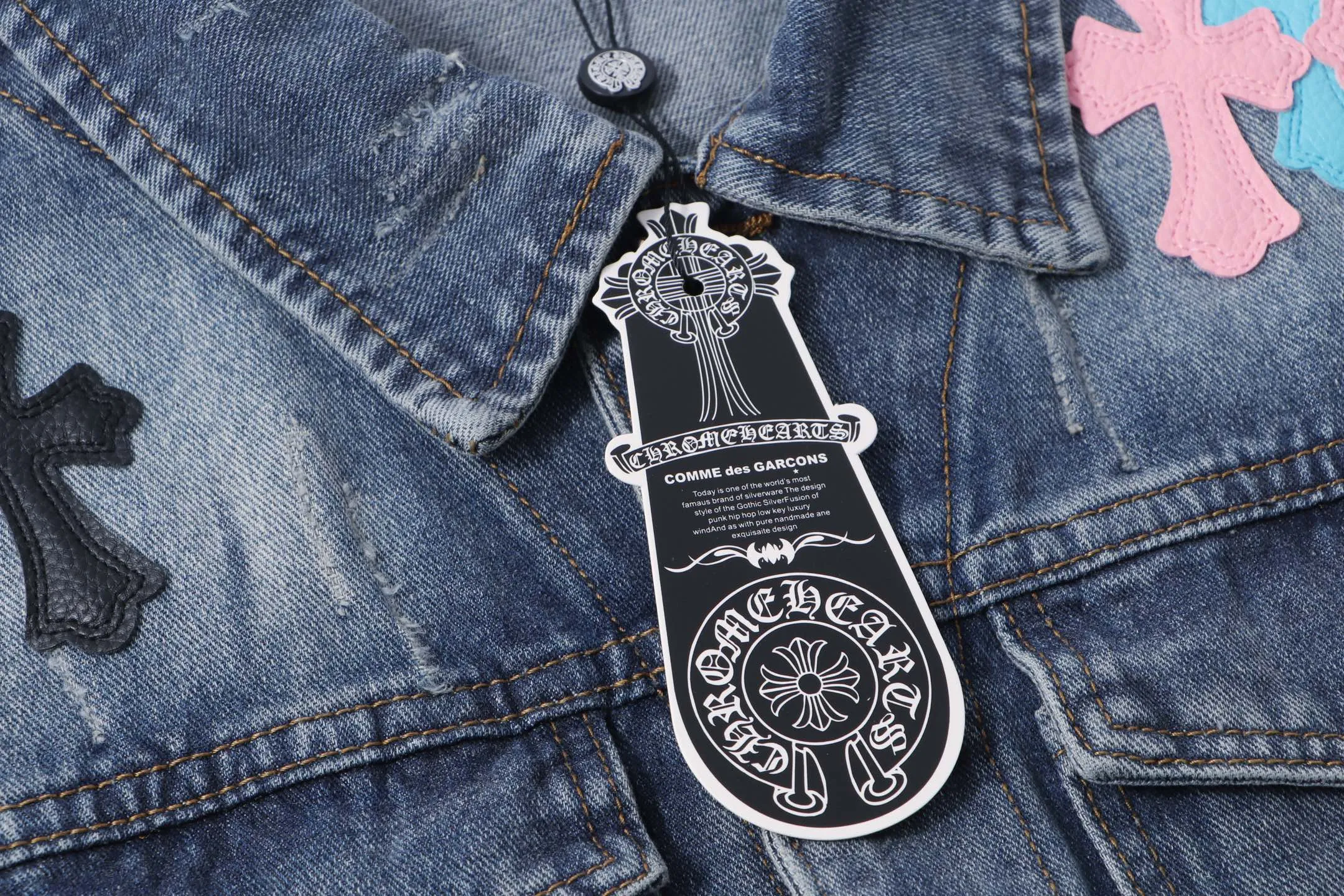 P310 Chrome Hearts Chrome Hearts leather cross-piece embroidered shirt denim jacket Color: black blue black Size: M L XL XXL XXXL